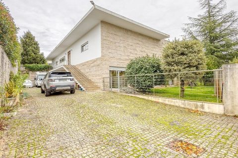 Villa a Maia, Porto, Maia - € 1.400.000 | Ref: 120781216-133 - foto 31