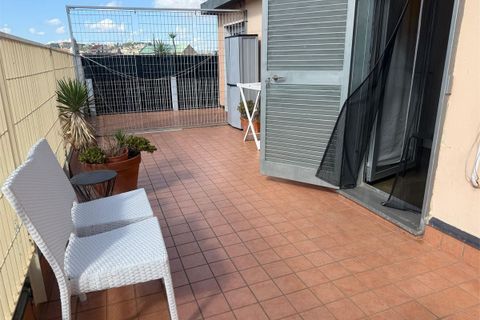 Apartament a Naples, Naples, Naples - € 1.200/mes | Ref: EIG-174 - foto 13