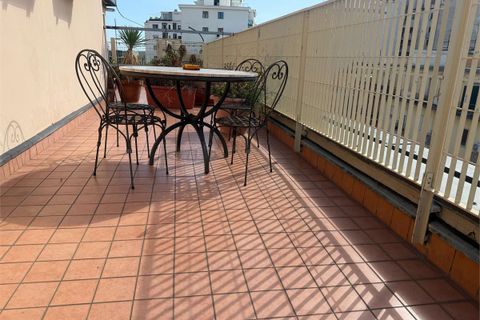 Apartament a Naples, Naples, Naples - € 1.200/mes | Ref: EIG-174 - foto 14