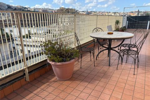 Apartament a Naples, Naples, Naples - € 1.200/mes | Ref: EIG-174 - foto 15