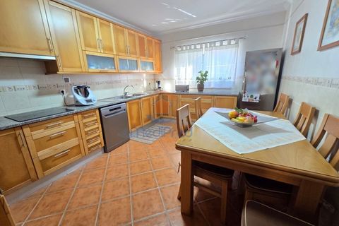 Villa i Azambuja, Lisbon, Azambuja - € 400.000 | Ref: MJM6979 - foto 9