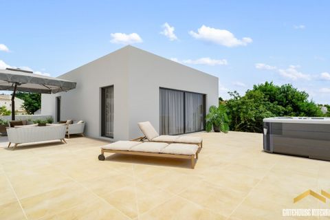 Villa i Almancil, Faro, Almancil - € 1.690.000 | Ref: alr_v5-01 - foto 8