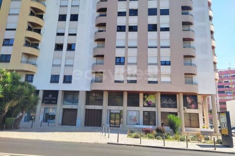 Garaje en Lisbon, Lisbon, Lisbon - € 28.000 | Ref: GR97948 - photo 1