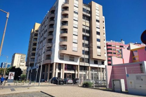 Garaje en Lisbon, Lisbon, Lisbon - € 28.000 | Ref: GR97948 - photo 2