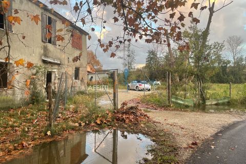Villa i Massa, Massa and Carrara, Massa - € 170.000 | Ref: 3568 - foto 5
