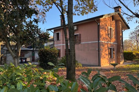 Villa i Mirano, Venice, Mirano - € 400.000 | Ref: MIV1696 - foto 5
