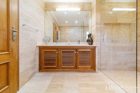 Villa i Budens, Faro, Budens - € 1.250.000 | Ref: VA105 - foto 24