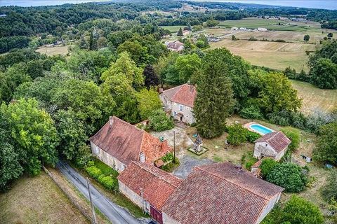 Villa i Issac, Dordogne, Issac - € 535.300 | Ref: BVI83620 - foto 1