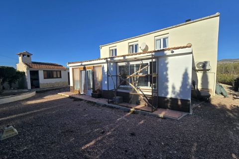Villa a Castalla, Alicante, Castalla - € 220.000 | Ref: IVD13840 - foto 8