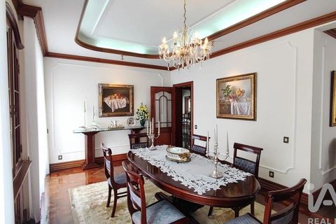 Byhus i Ponta Delgada, Sao Miguel, Ponta Delgada - € 1.500.000 | Ref: 128873 - foto 5