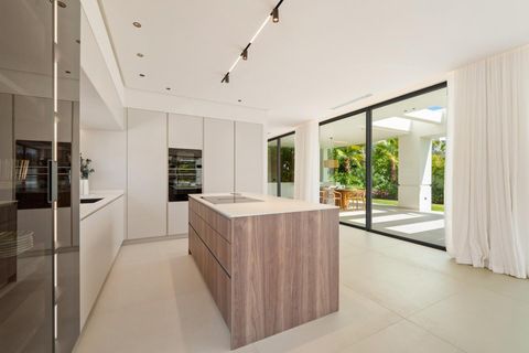 Villa i Marbella, Malaga, Marbella - € 4.580.000 | Ref: SVLindaVista289 - foto 21