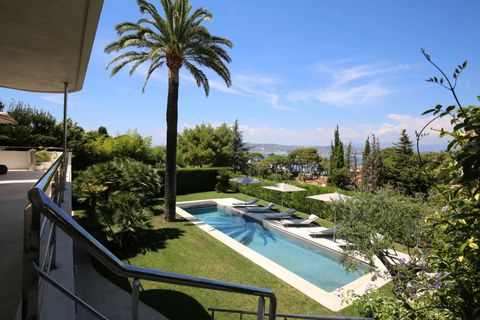 Villa i Antibes, Alpes-Maritimes, Antibes - € 4.900.000 | Ref: HH-15995268 - foto 1