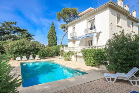 Villa i Saint-Raphael, Var, Saint-Raphael - € 2.050.000 | Ref: HH-13258549 - foto 1