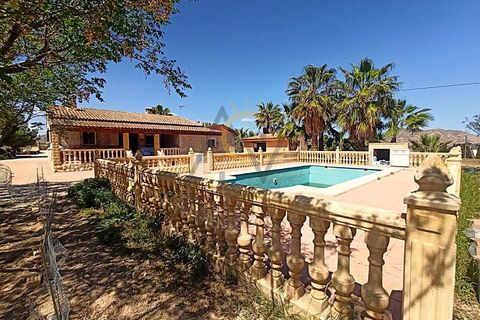 Villa i Elche, Alicante, Elche - € 465.000 | Ref: DNV0463 - foto 1