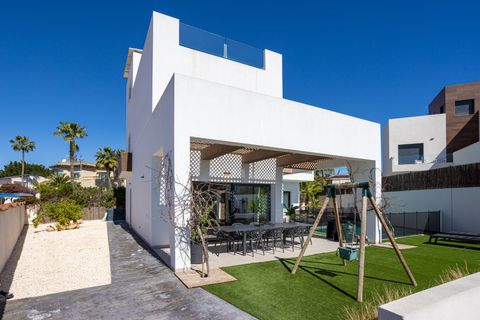 Villa i Ciudad Quesada, Alicante, Ciudad Quesada - € 669.000 | Ref: 200-4436 - foto 29