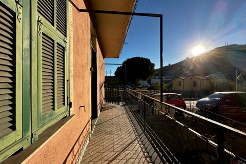 Villa i Imperia, Imperia, Imperia - € 450.000 | Ref: 1096 - foto 32