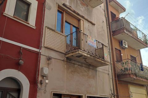 Villa a Paterno, Catania, Paterno - € 32.000 | Ref: 631 - foto 2