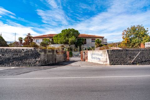 Lejlighed i Mascalucia, Catania, Mascalucia - € 210.000 | Ref: 07-008 - foto 2