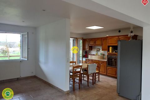 Villa a Massiac, Cantal, Massiac - € 222.600 | Ref: 96CAL111019 - foto 8
