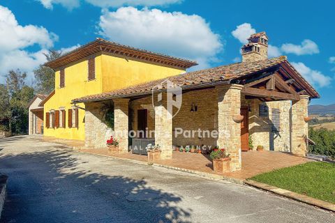 Villa a Todi, Perugia, Todi - € 750.000 | Ref: 70904 - foto 11