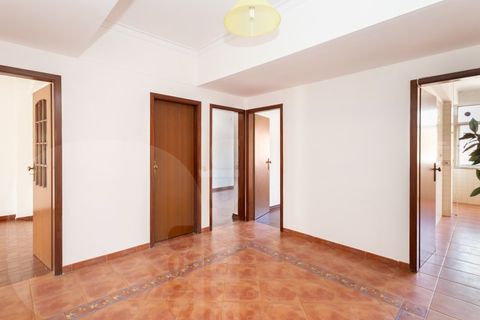 Lejlighed i Corroios, Setubal, Corroios - € 295.000 | Ref: AA-6302 (3) - foto 1