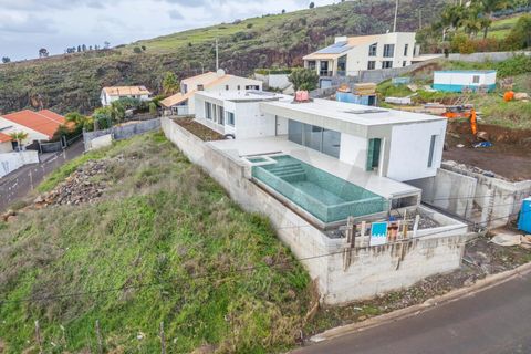 Byhus i Calheta, Madeira, Calheta - € 2.800.000 | Ref: KWPT-001666 - foto 3