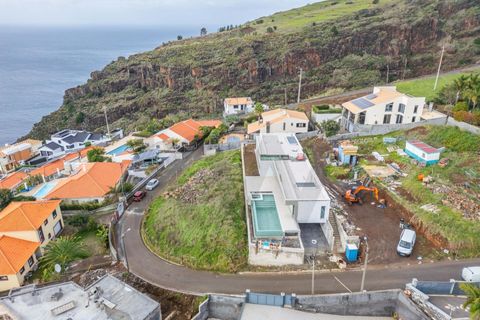 Byhus i Calheta, Madeira, Calheta - € 2.800.000 | Ref: KWPT-001666 - foto 49