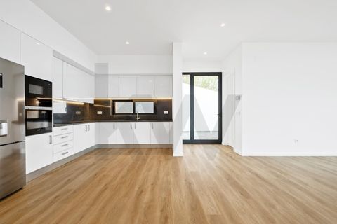 Byhus i Calheta, Madeira, Calheta - € 1.380.000 | Ref: KWPT-016057 - foto 8