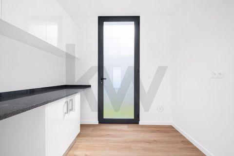 Byhus i Calheta, Madeira, Calheta - € 1.380.000 | Ref: KWPT-016057 - foto 16