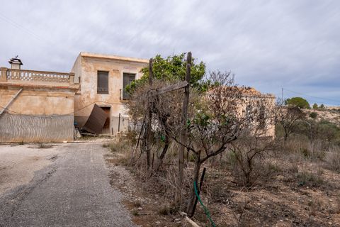 Landejendom i Monovar, Alicante, Monovar - € 180.000 | Ref: CF3144 - foto 32