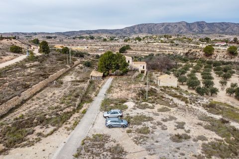Landejendom i Monovar, Alicante, Monovar - € 180.000 | Ref: CF3144 - foto 40