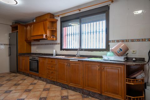 Landejendom i Monovar, Alicante, Monovar - € 399.995 | Ref: CF3127 - foto 26