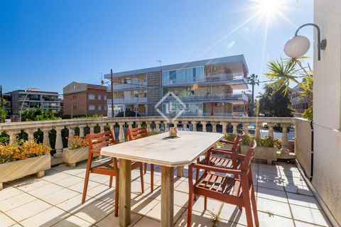 Villa a Castelldefels, Barcelona, Castelldefels - € 1.235.000 | Ref: GAV64912 - foto 31