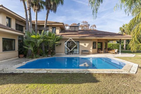 Villa i Sitges, Barcelona, Sitges - € 2.700.000 | Ref: SIT15700 - foto 28