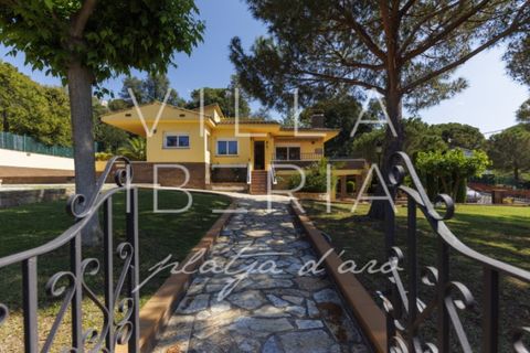 Villa i Santa Cristina D'aro, Gerona - foto 1
