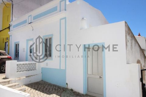 Villa a Estombar, Faro, Estombar - € 275.000 | Ref: City-25-93C - foto 3