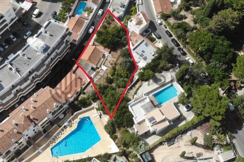 Helårsgrund i Lagoa, Faro, Lagoa - € 1.167.650 | Ref: City-25-95C - foto 1