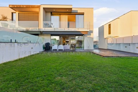 Villa i Gondomar, Porto, Gondomar - € 725.000 | Ref: 3717 - foto 29