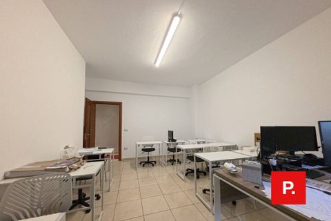 Erhvervsejendom i Caserta, Caserta, Caserta - € 290.000 | Ref: kA9278 - foto 17
