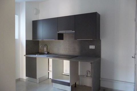 Apartament a Uzes, Gard, Uzes - € 515/mes | Ref: 5887910 - foto 5