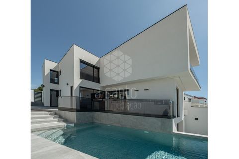 Villa i Alcabideche, Lisbon, Alcabideche - € 1.750.000 | Ref: RE10829SC - foto 3