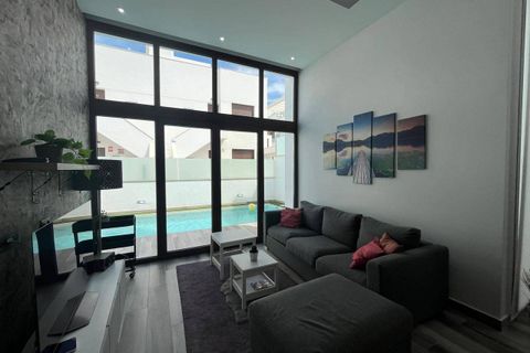 Villa a Torrevieja, Alicante, Torrevieja - € 479.000 | Ref: OH01761/10701 - foto 5