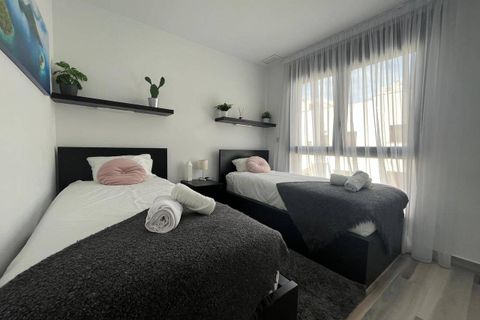 Villa a Torrevieja, Alicante, Torrevieja - € 479.000 | Ref: OH01761/10701 - foto 14