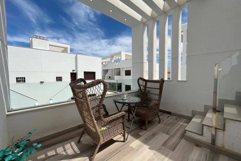 Villa a Torrevieja, Alicante, Torrevieja - € 479.000 | Ref: OH01761/10701 - foto 15