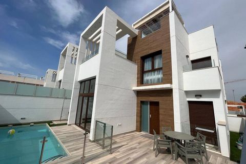 Villa a Torrevieja, Alicante, Torrevieja - € 479.000 | Ref: OH01761/10701 - foto 26