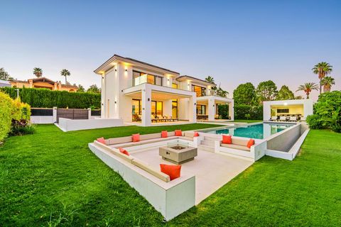 Villa i Marbella, Malaga, Marbella - € 4.695.000 | Ref: RLQ038V6 - foto 1
