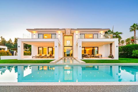 Villa i Marbella, Malaga, Marbella - € 4.695.000 | Ref: RLQ038V6 - foto 13