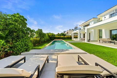 Villa i Marbella, Malaga, Marbella - € 4.695.000 | Ref: RLQ038V6 - foto 14