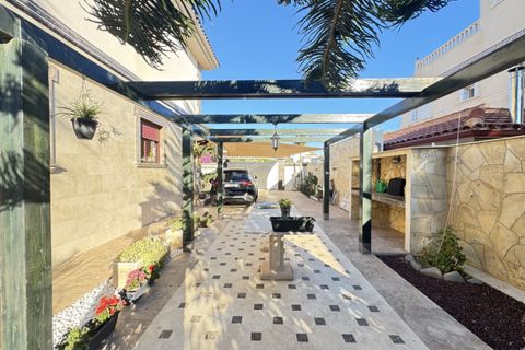 Villa i Cabo Roig, Alicante, Cabo Roig - € 1.700.000 | Ref: 749925 - foto 5