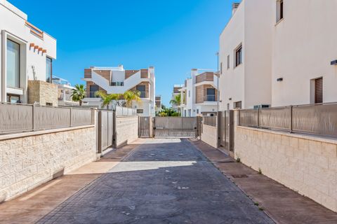 Villa i Ciudad Quesada, Alicante, Ciudad Quesada - € 499.000 | Ref: 200-4444 - foto 34